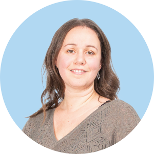 Hélène, Comptable
